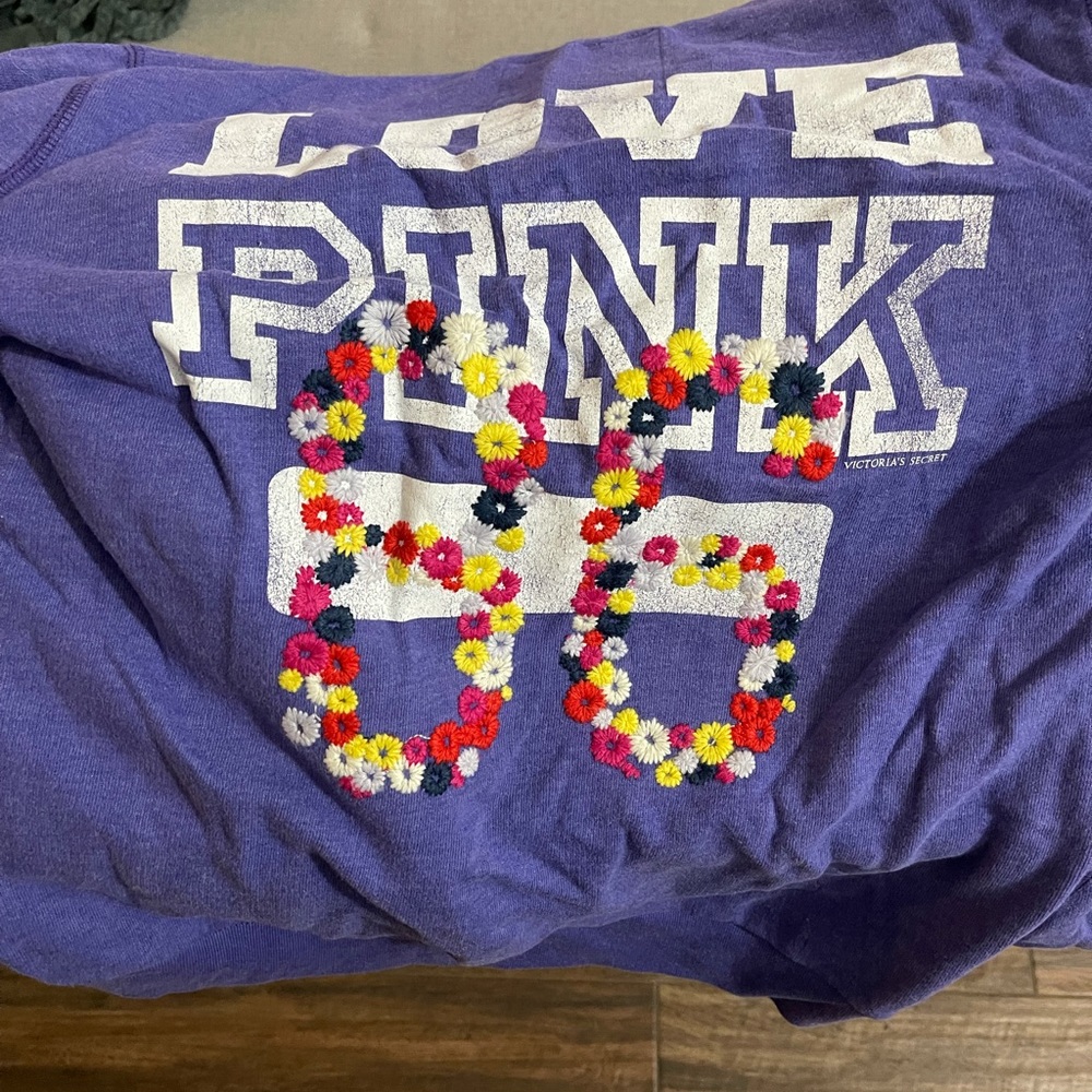 VS PINK zip up hoodie